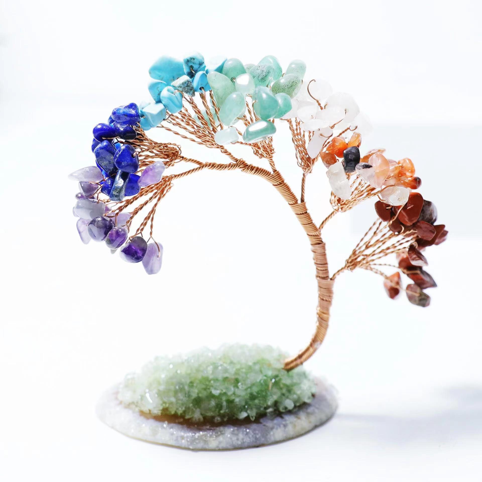 The seven-colored natural Crystal Tree summons luck and elevates wealth, and the positive energy purifies the gem