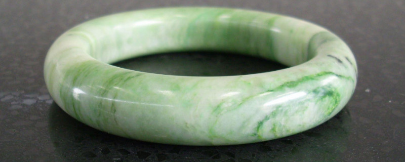 How to distinguish between good and bad Lantian jade