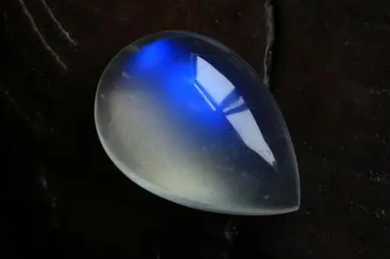 What is the general price of moonstone?