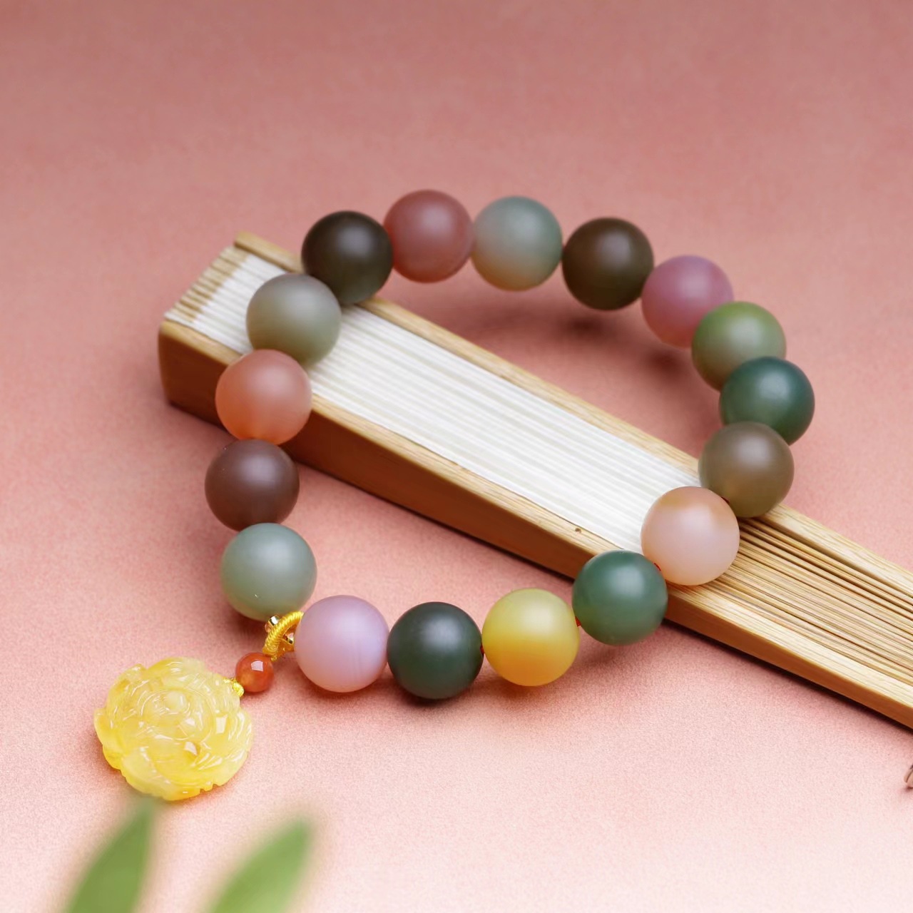 Natural Lucky Agate Bracelet Beeswax Peony Flower - Frosted Matte Craft