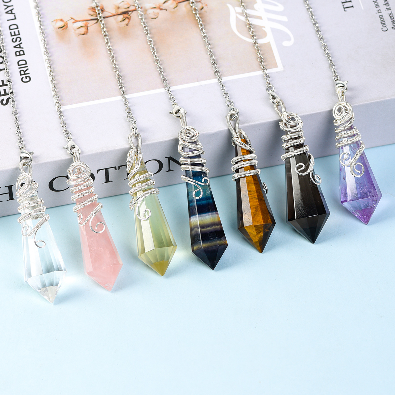 Twelve-faceted natural divination crystal pendulum pendant - pointed cone crystal pendulum pendant